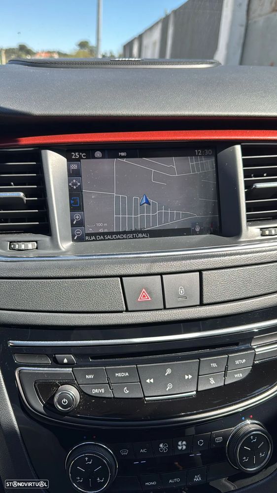 Peugeot 508 RXH 2.0 HDi Hybrid4 2-Tronic - 36