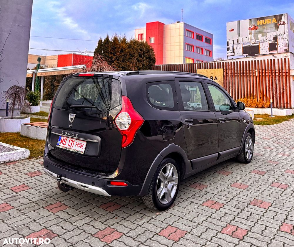 Dacia Lodgy 1.6 SCe Stepway - 5