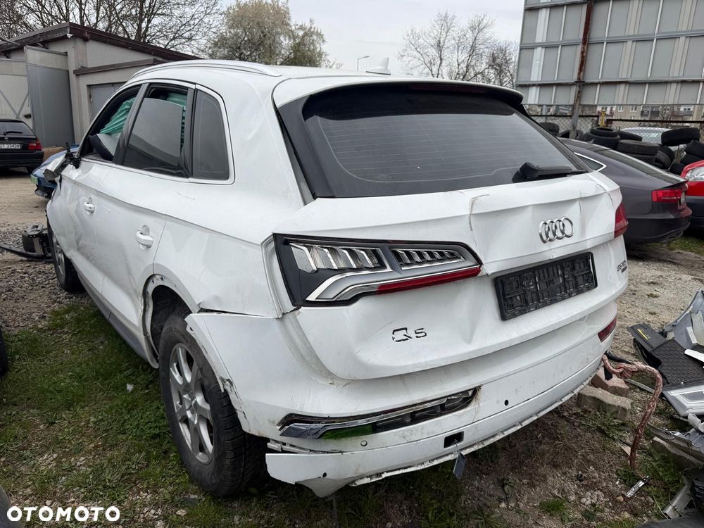 Audi Q5 35 TDI mHEV Sport S tronic - 2