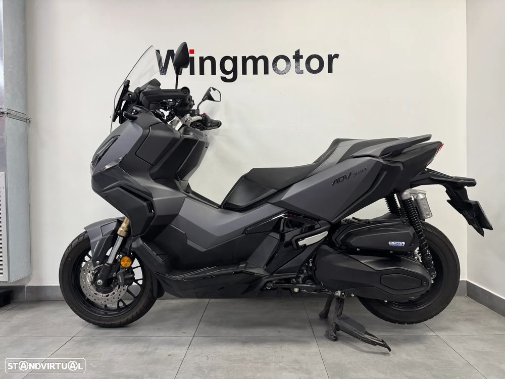Honda ADV 350 - 2