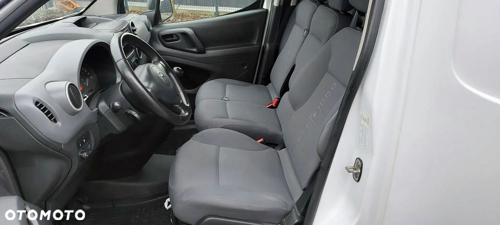 Citroën BERLINGO - 8