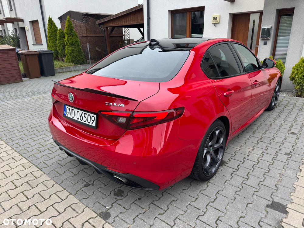 Alfa Romeo Giulia 2.0 Turbo 16V AT8 Veloce Ti - 6