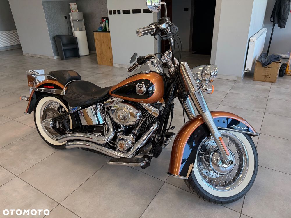 Harley-Davidson Softail Deluxe - 1