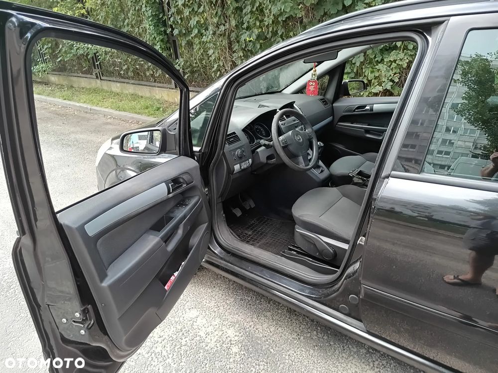Opel Zafira 1.9 CDTI - 3
