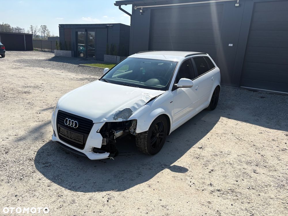 Audi A3 Sportback 1.4 TFSI S Line Sportpaket plus - 2