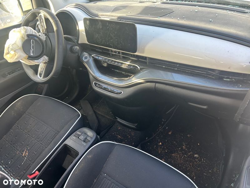 Fiat 500e - 5