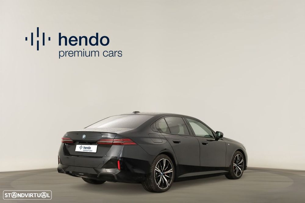 BMW i5 eDrive40 Pack Desportivo M - 3