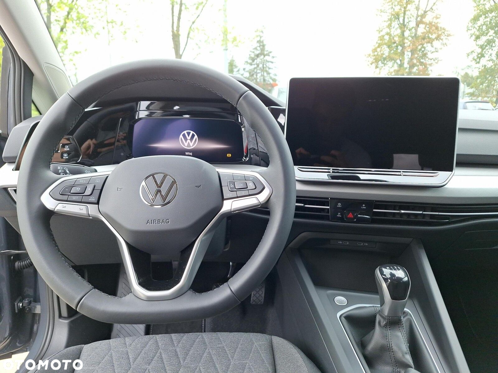 Volkswagen Golf VIII 1.5 TSI Life Plus - 13