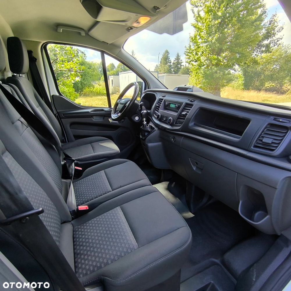 Ford Transit Custom - 16