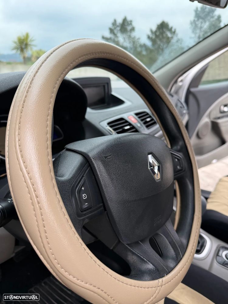 Renault Mégane 1.5 dCi Dynamique - 12