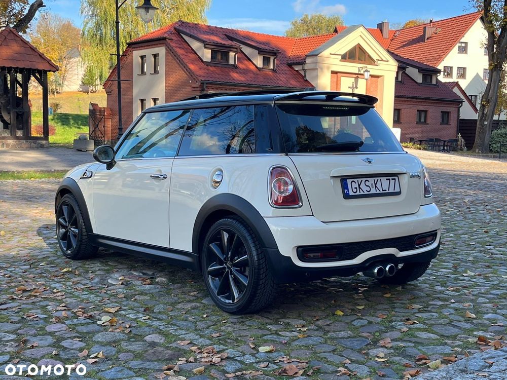 MINI Cooper S Standard - 4