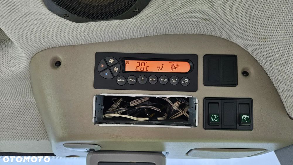 Claas Axion 830 - 12