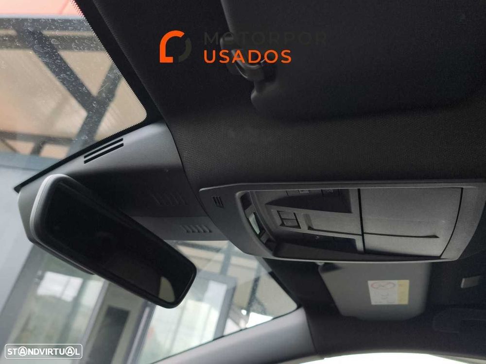 Peugeot 5008 1.2 Hybrid Allure e-DCS6 - 24