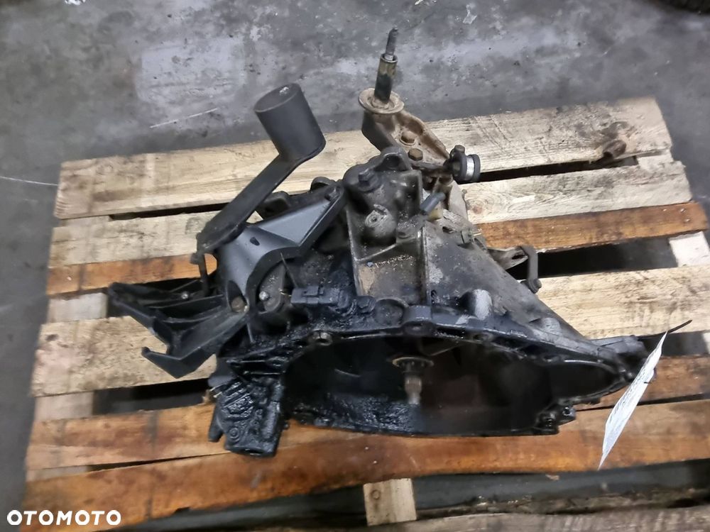 SKRZYNIA BIEGÓW CITROEN Jumpy I 1.9 HDI - 1