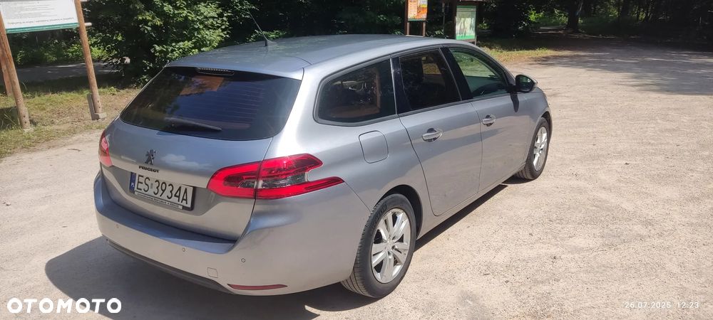 Peugeot 308 1.5 BlueHDi Allure S&S - 9