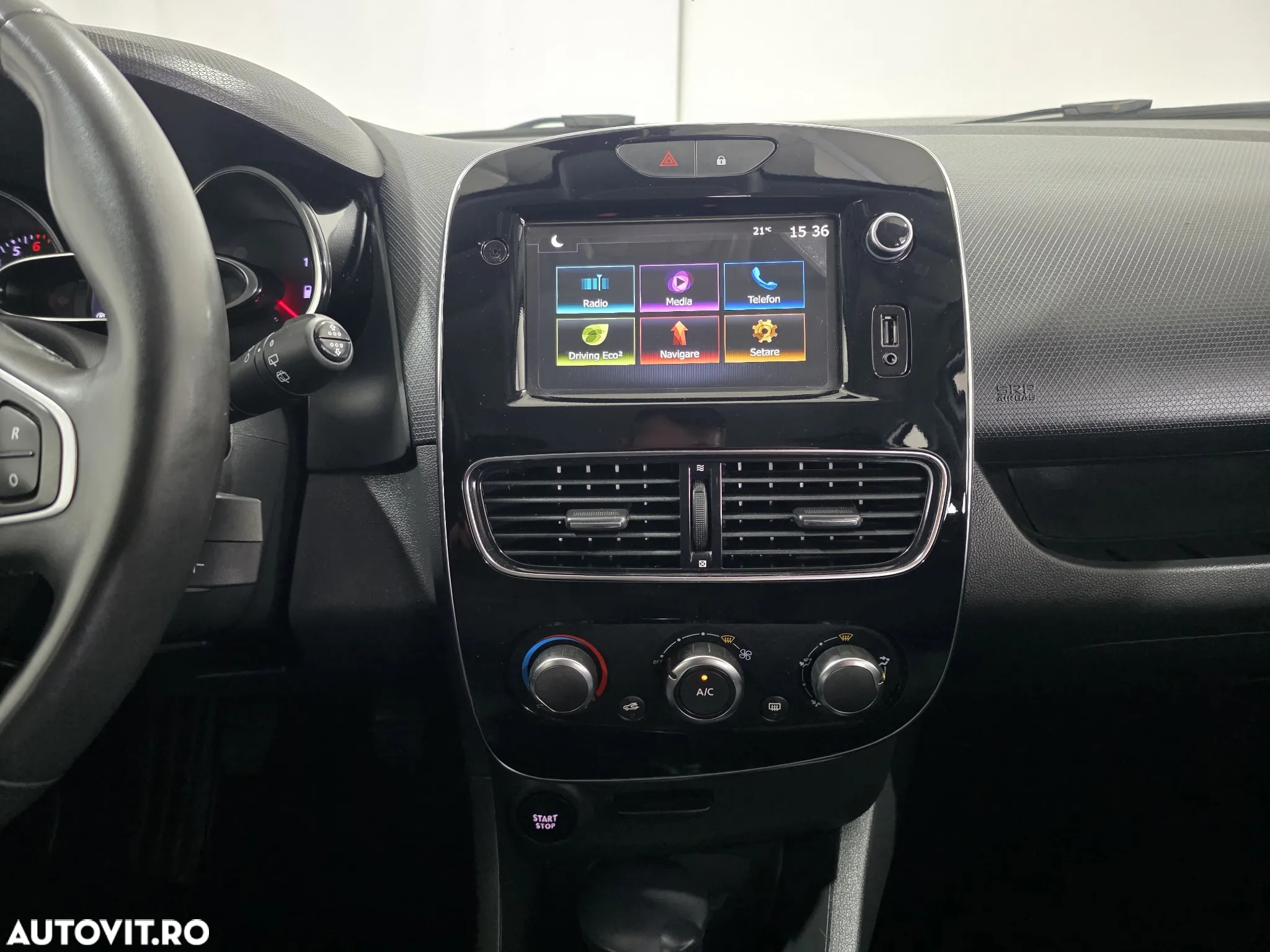 Renault Clio IV 0.9 Energy TCe Zen - 9