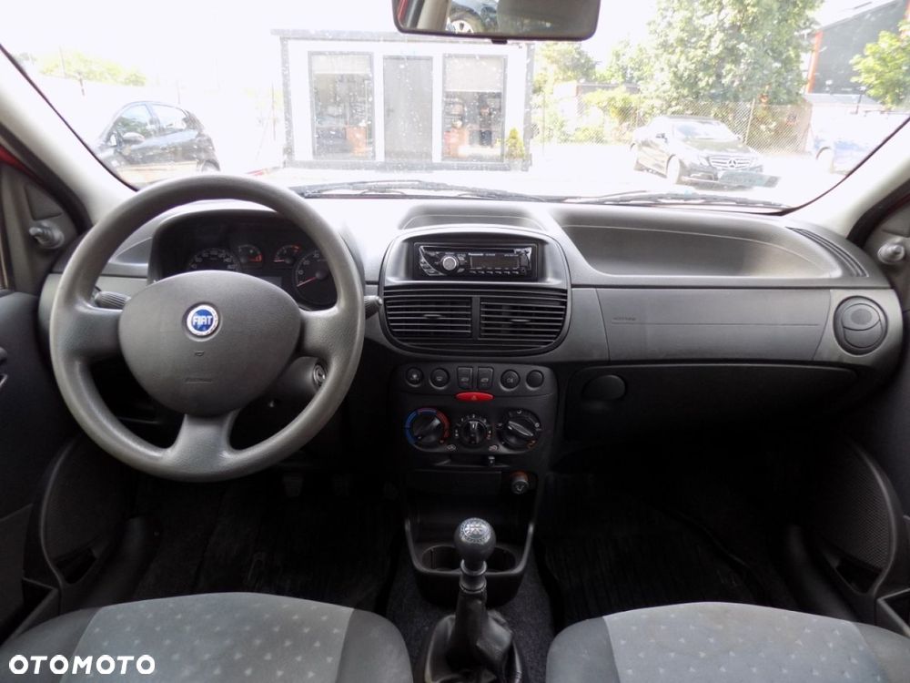 Fiat Punto - 5