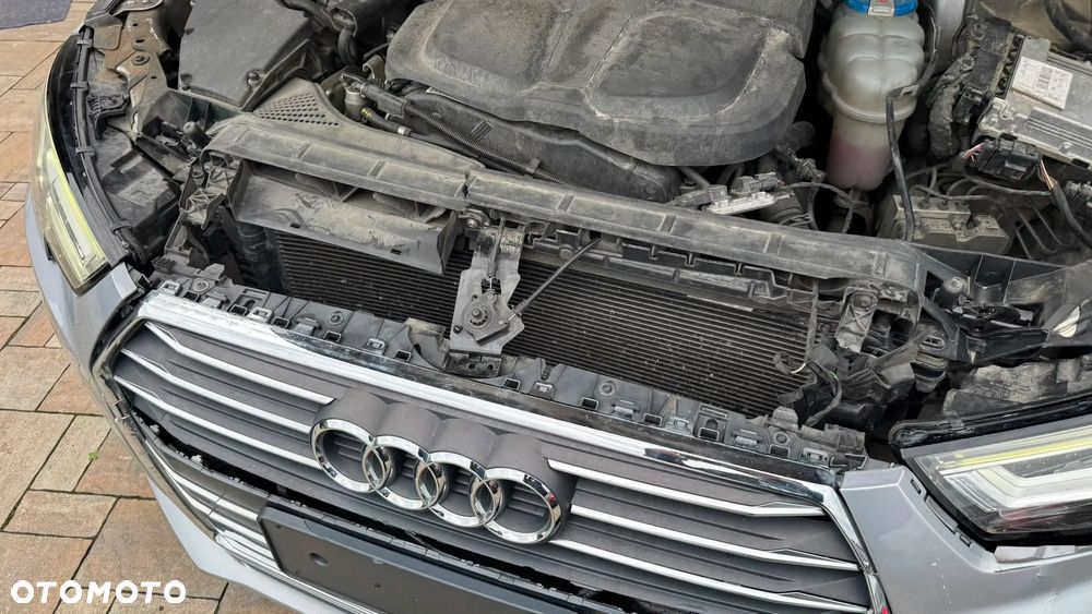 Audi A4 Avant 2.0 TDI Design - 33