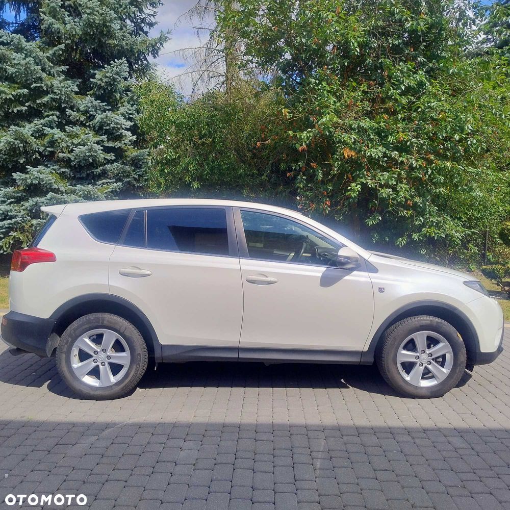 Toyota RAV4 - 5