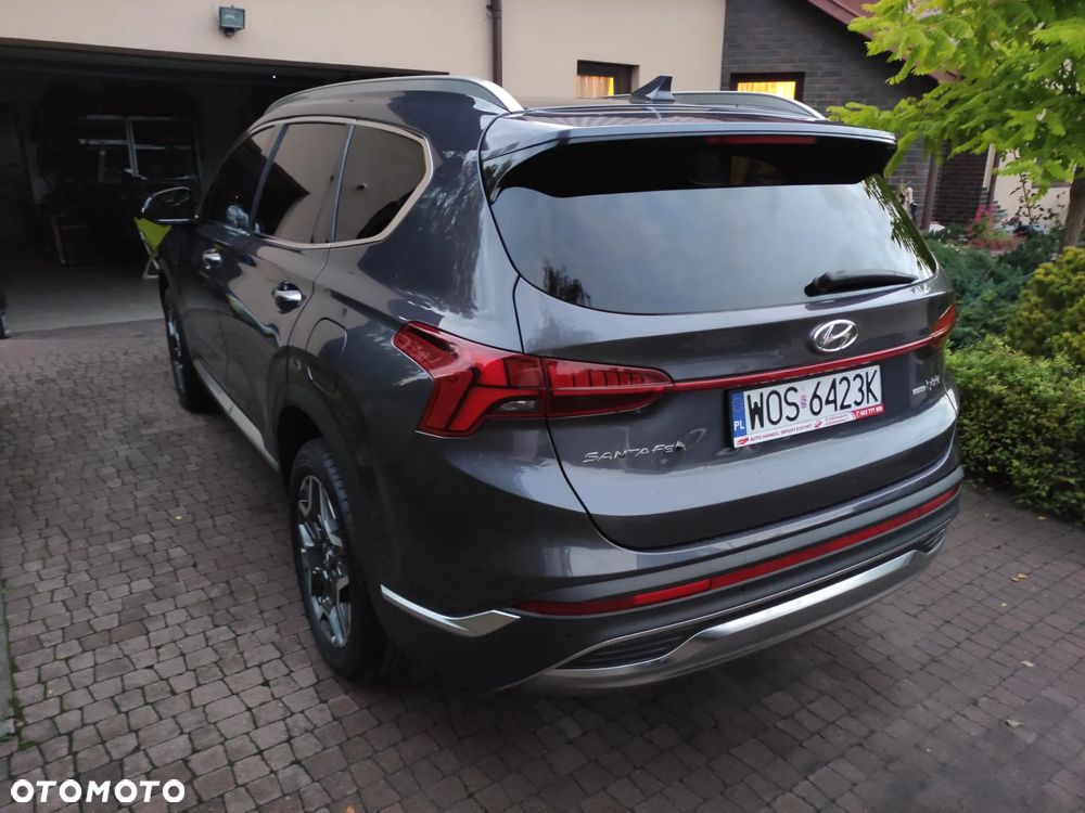 Hyundai Santa Fe 1.6 T-GDI HEV Executive 4WD - 4