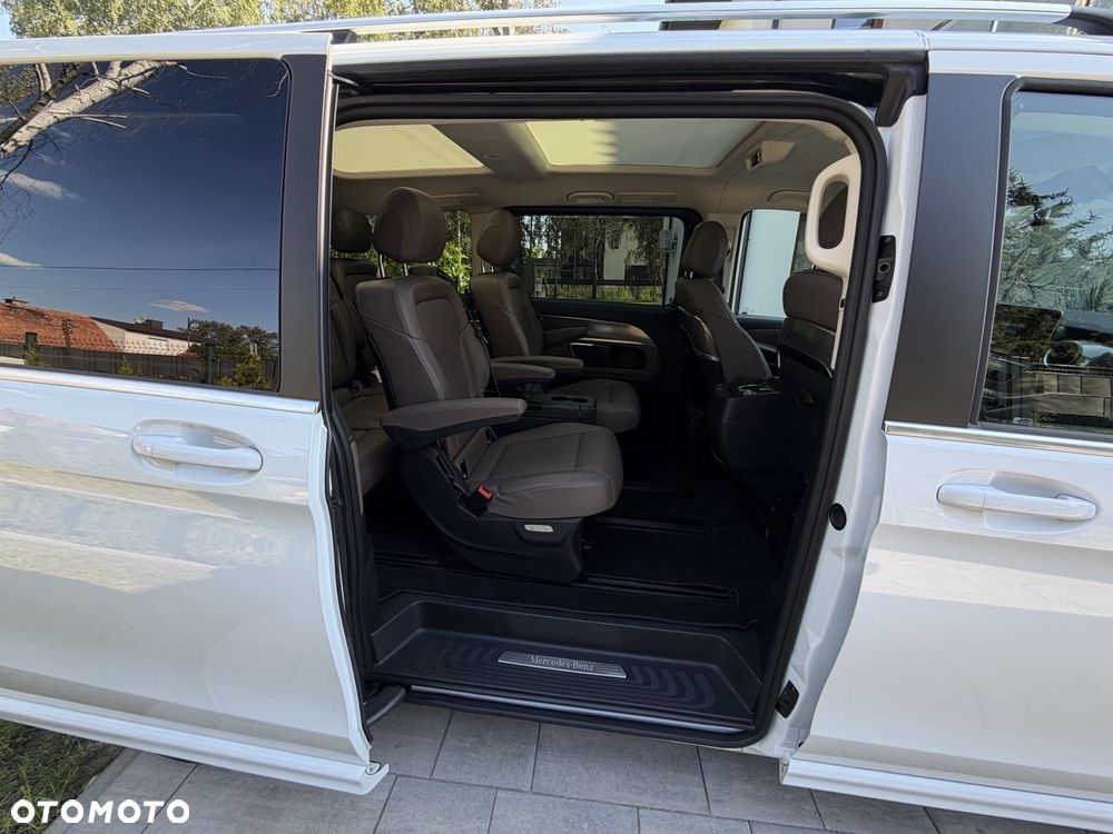 Mercedes-Benz Klasa V 300 d Exclusive 9G-Tronic (d³ugi) - 21