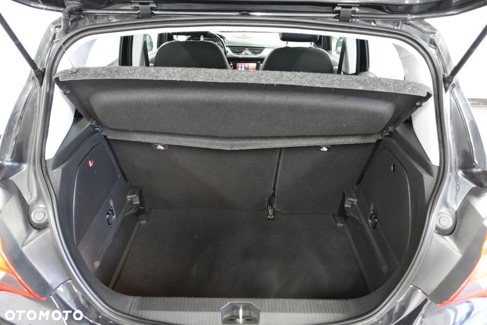 Opel Corsa 1.0 T Cosmo S&S - 23