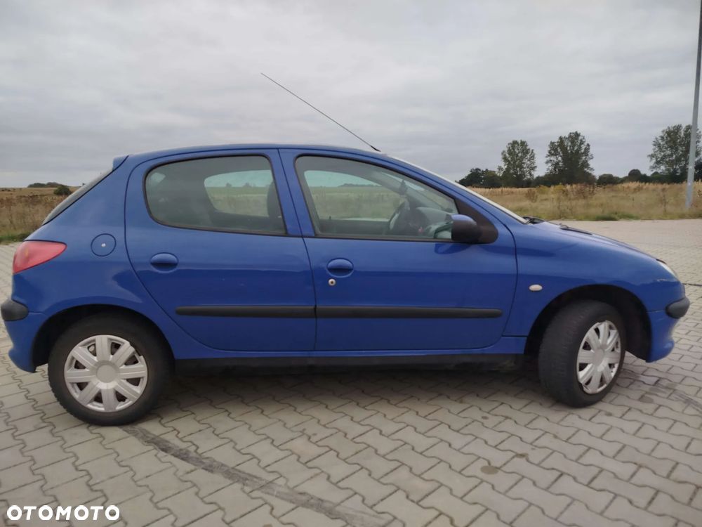 Peugeot 206 1.1 Color-Line - 4