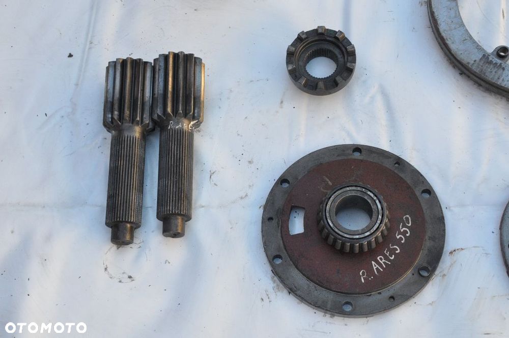 PÓŁOŚ WOM TARCZA RENAULT ARES 550 - 7