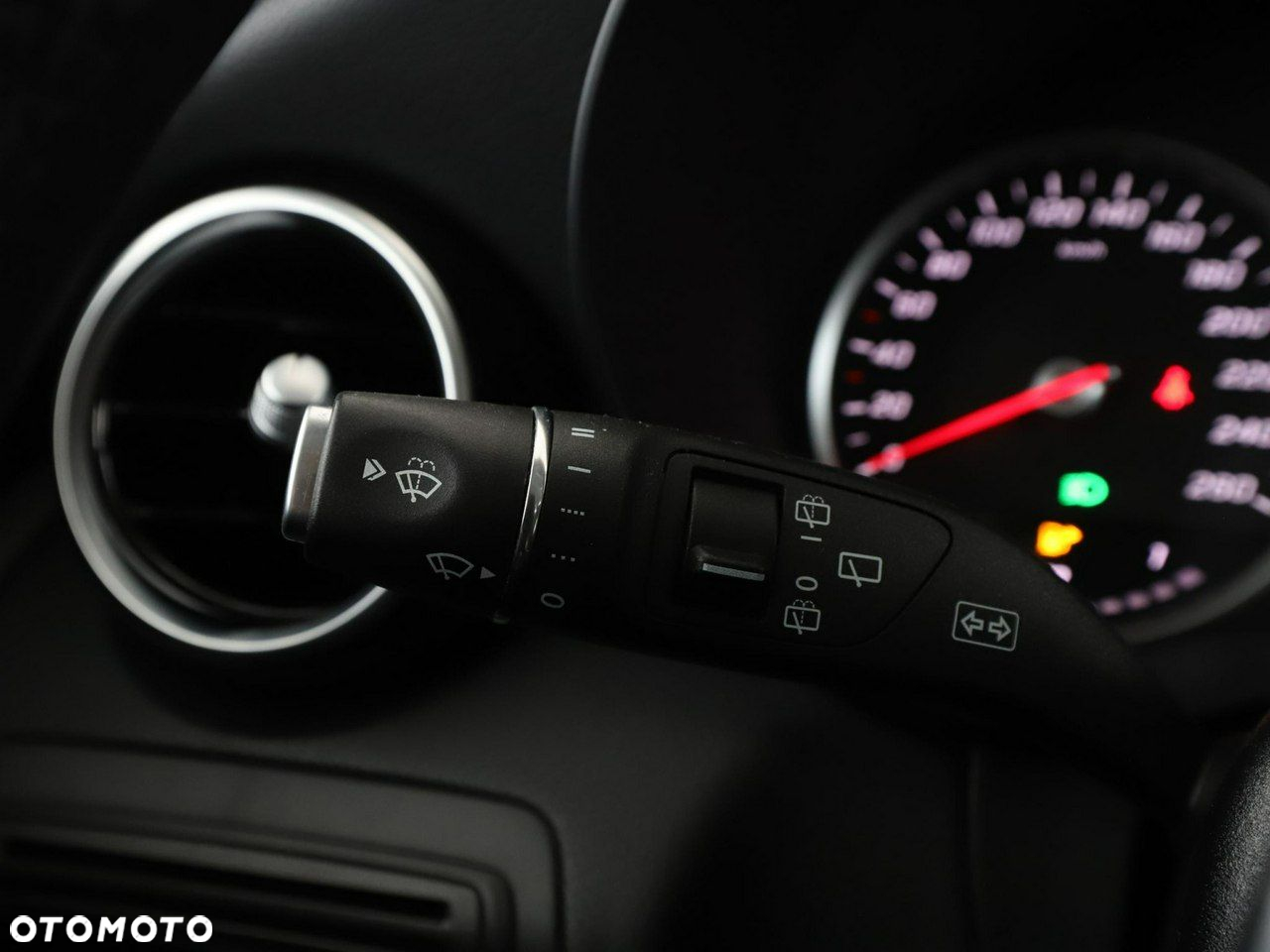 Mercedes-Benz GLC 200 d 4-Matic Business Edition - 34