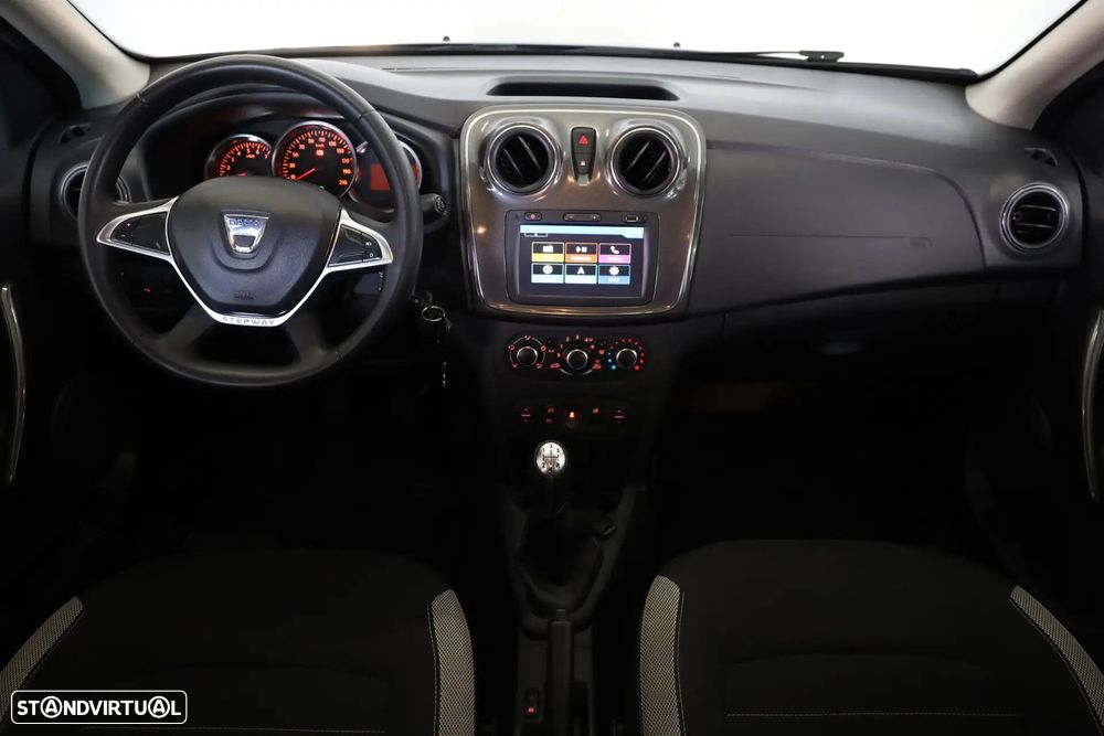 Dacia Logan MCV 0.9 TCe Stepway - 6