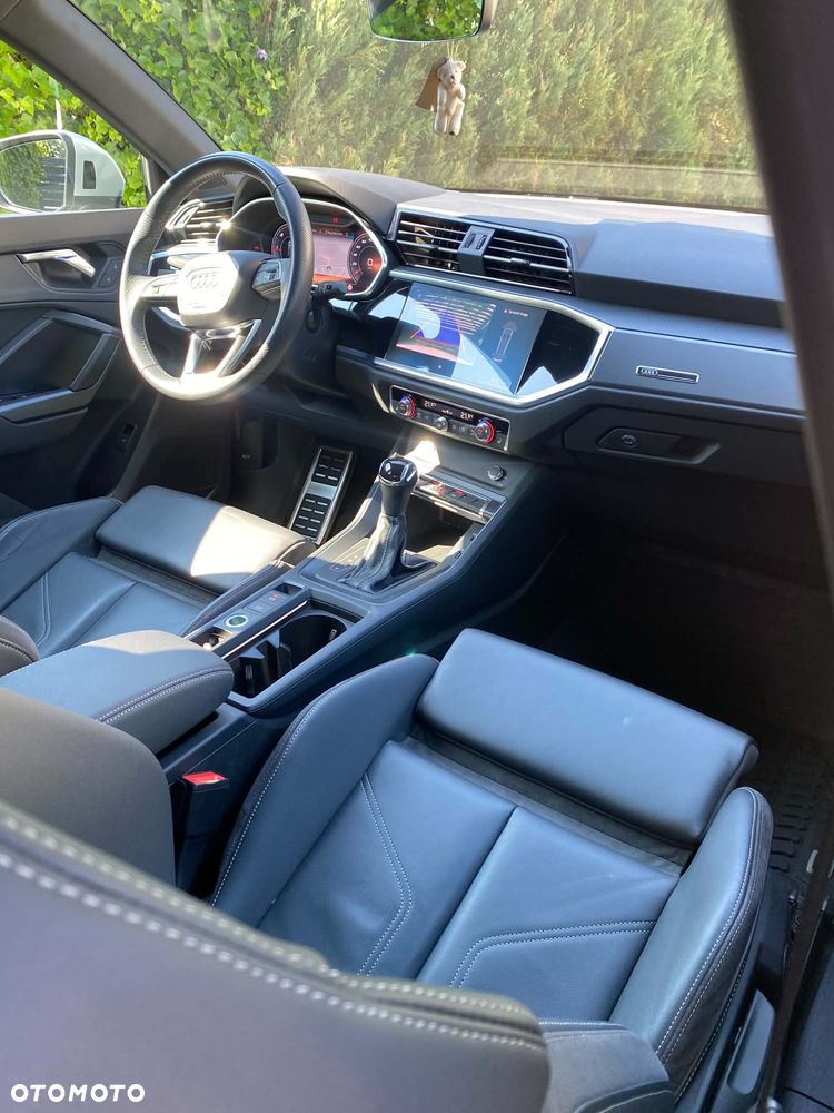 Audi Q3 2.0 TDI S tronic - 10