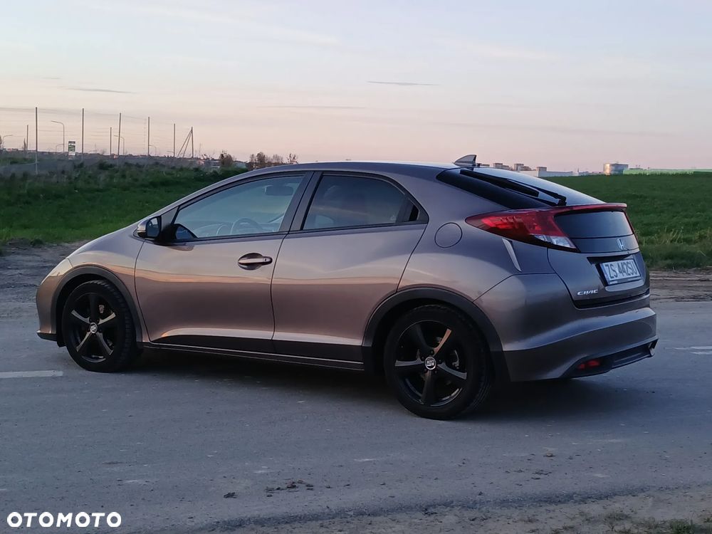 Honda Civic 1.8 Sport - 5