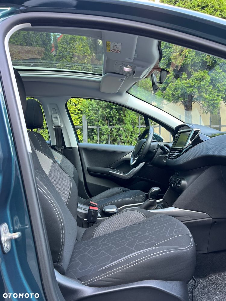 Peugeot 2008 PureTech 110 Stop&Start Urban Move - 25