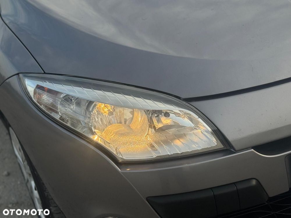 Renault Megane 1.6 16V Generation - 8