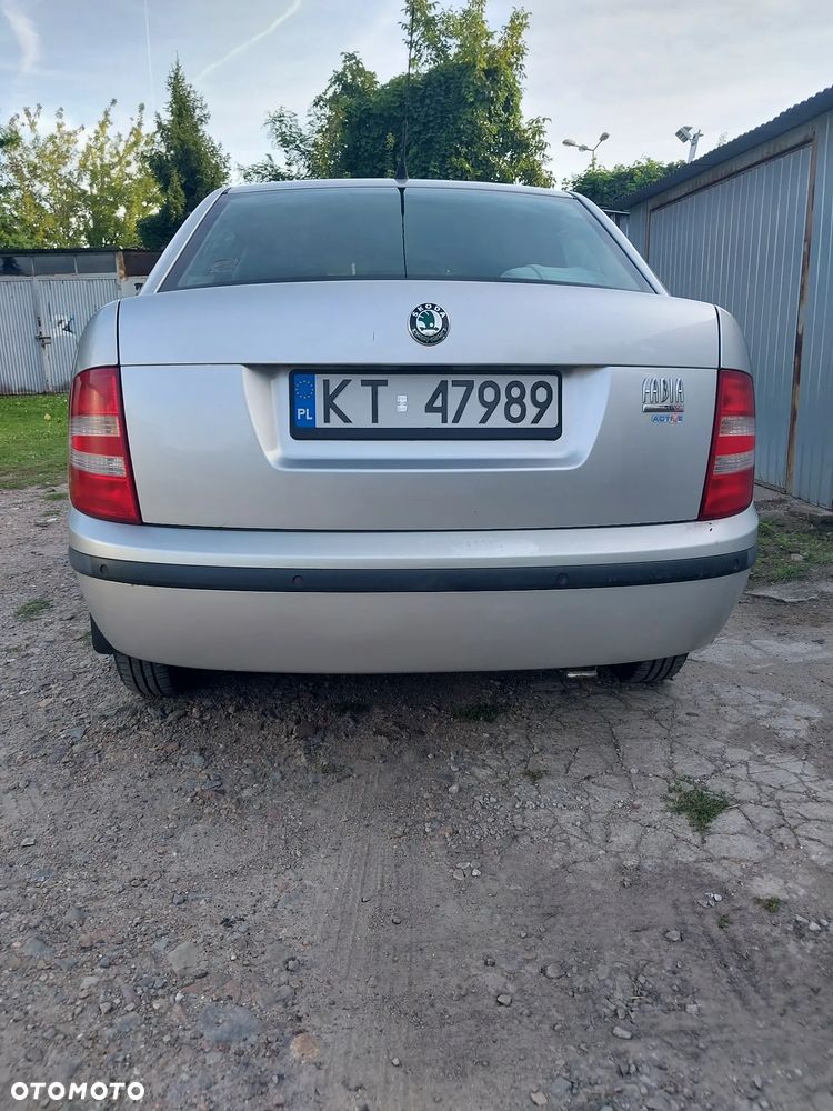 Skoda Fabia - 6