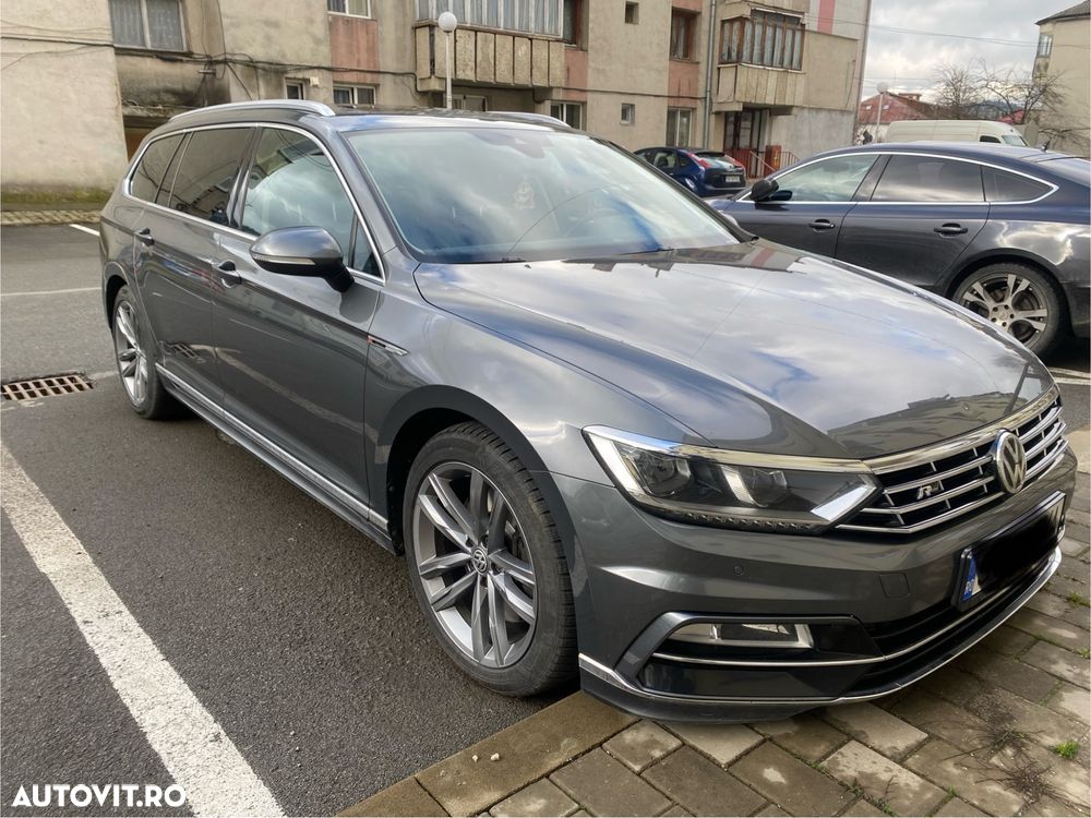 Volkswagen Passat Variant 2.0 TDI SCR 4Motion DSG Highline - 17