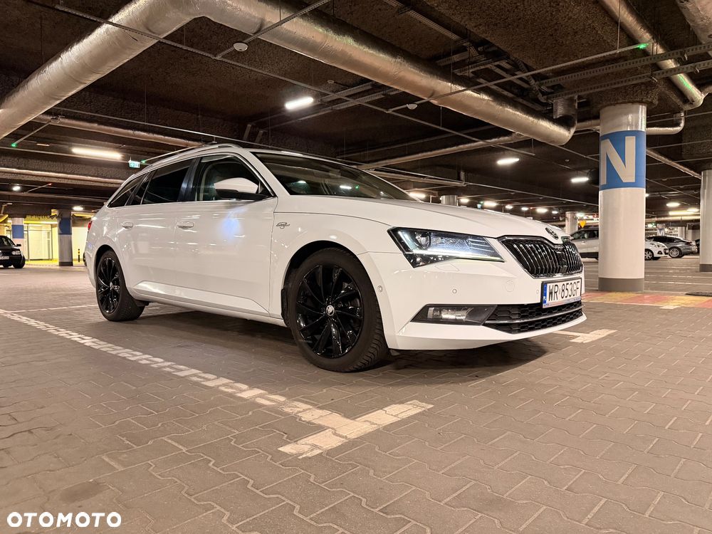 Skoda Superb 2.0 TDI 4x4 L&K DSG - 34