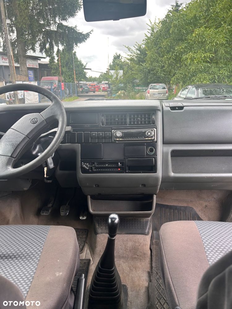 Volkswagen Transporter - 8
