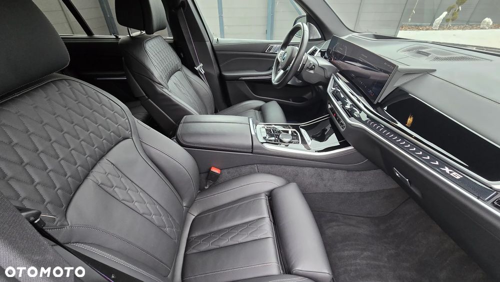 BMW X5 xDrive40d - 17