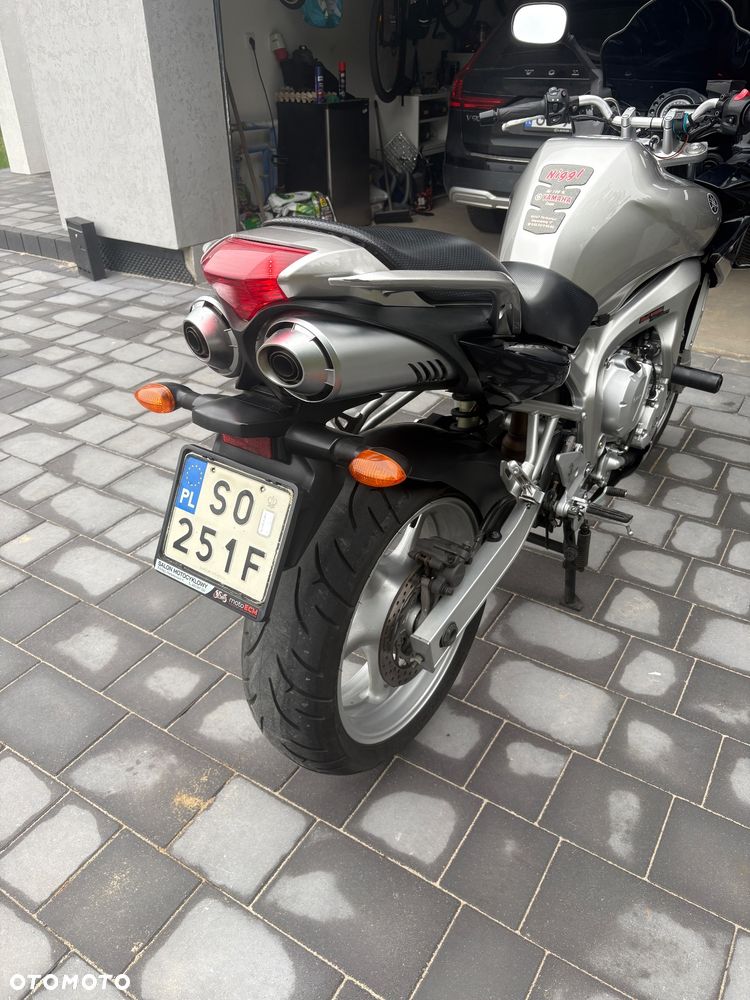 Yamaha FZ6 - 7
