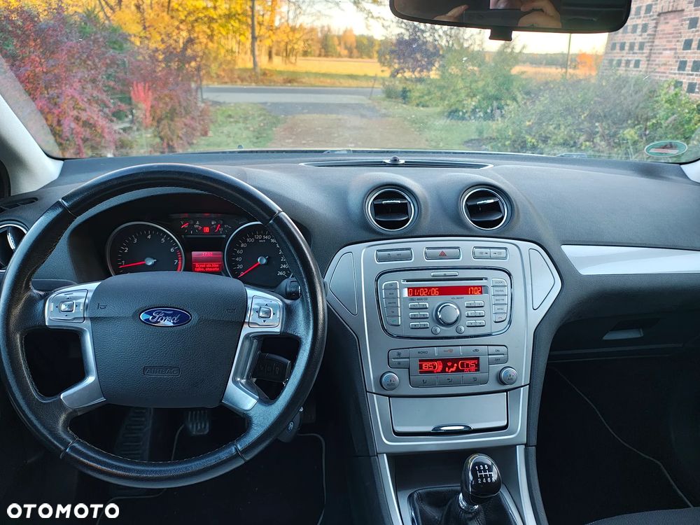 Ford Mondeo - 10