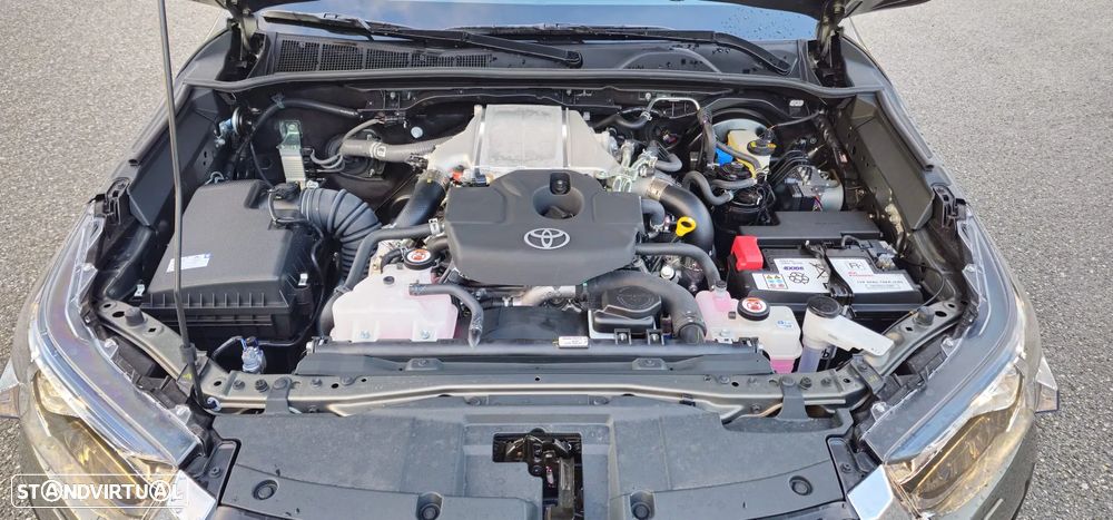 Toyota Hilux 4x4 Cabine Dupla Duty - 13