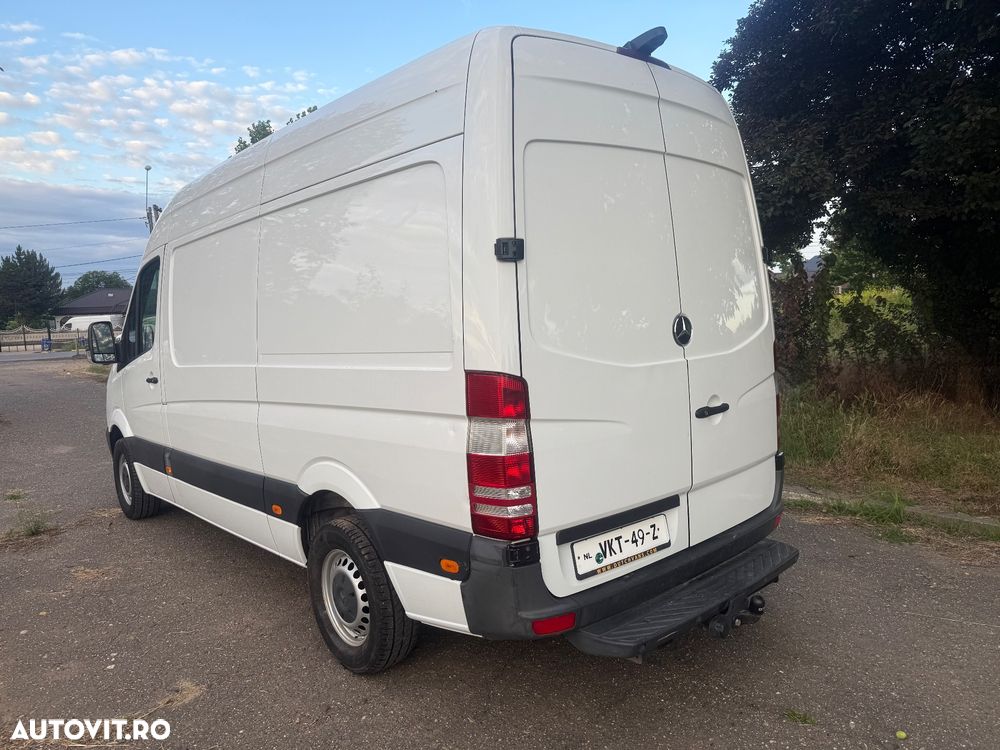 Mercedes-Benz Sprinter - 5