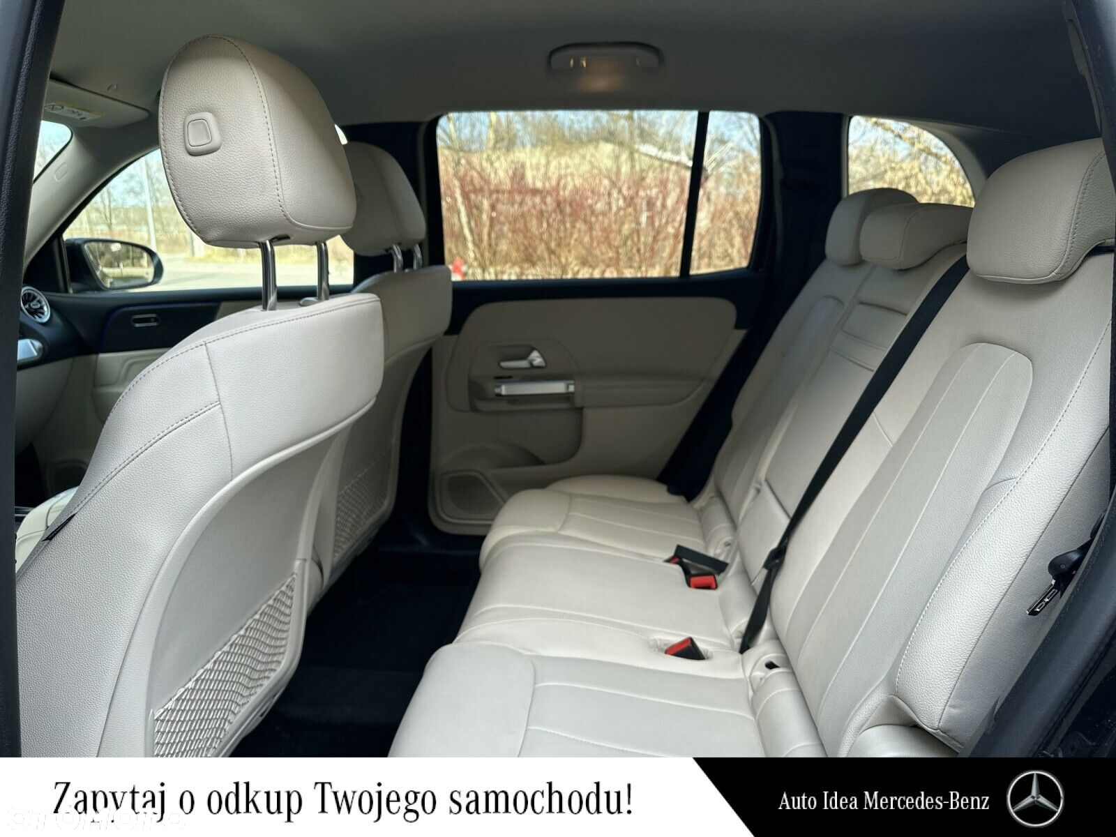 Mercedes-Benz GLB - 20