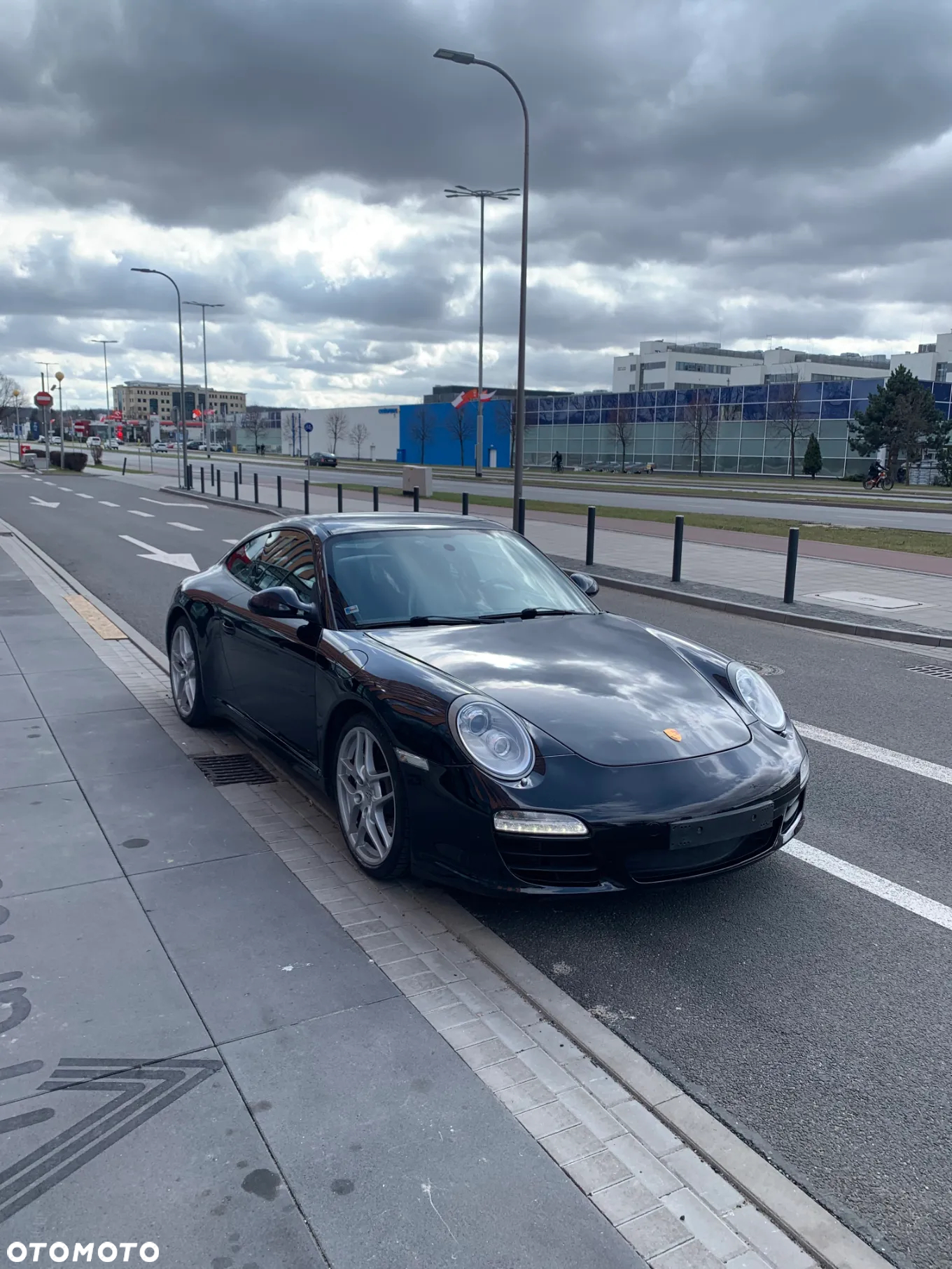 Porsche 911 Carrera - 14