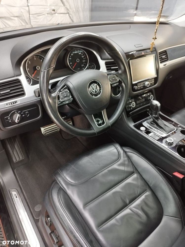 Volkswagen Touareg - 6