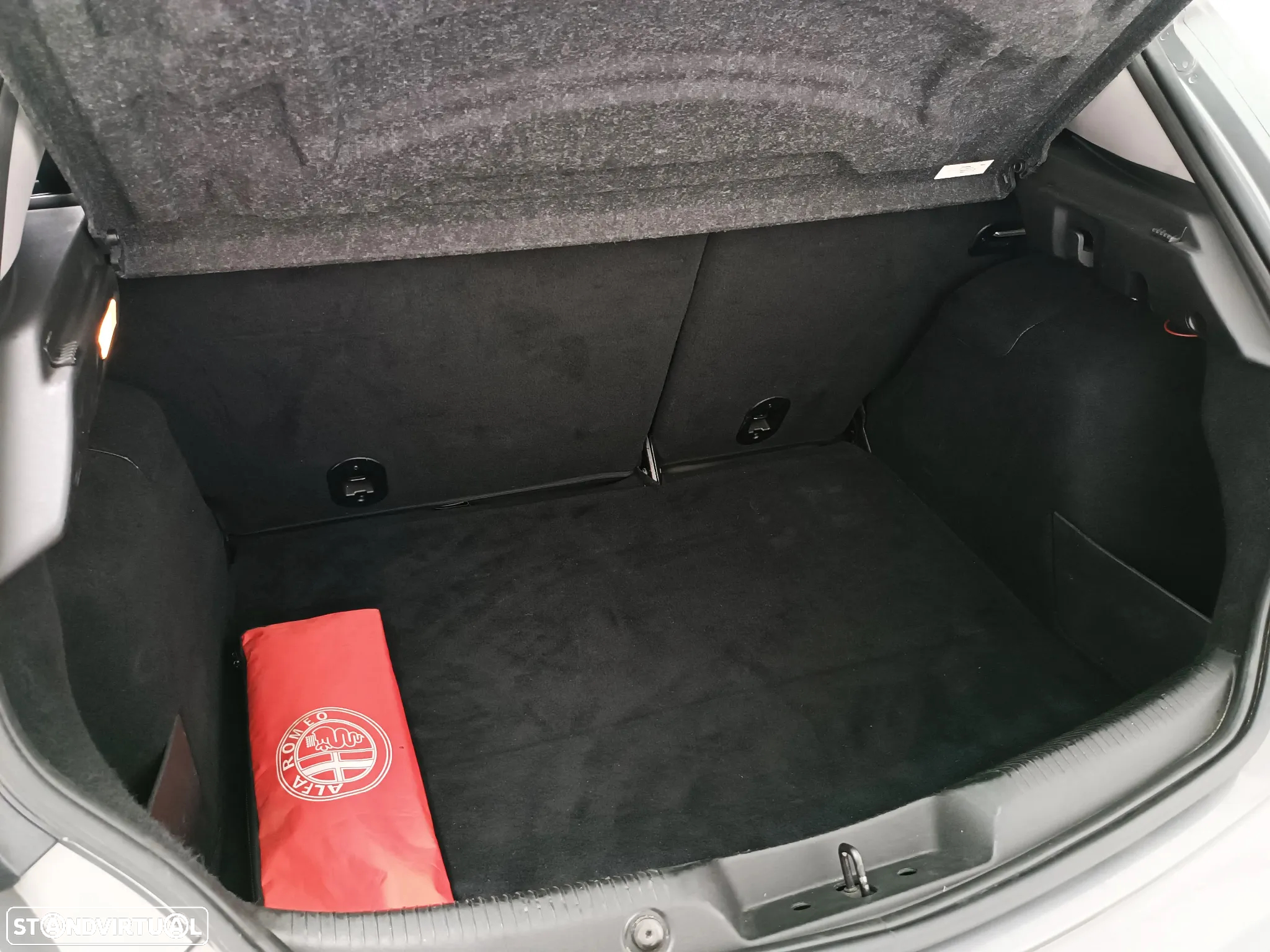Alfa Romeo Giulietta 1.6 JTDm - 9