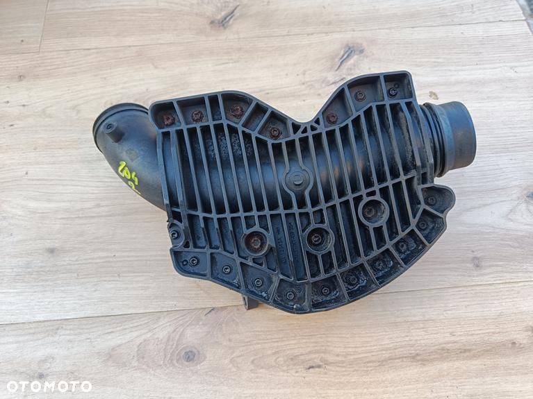 MERCEDES W204 W212 3.0 3.5 V6 350 CDI RURA TŁUMIK SZMERÓW REZONATOR A6421402787