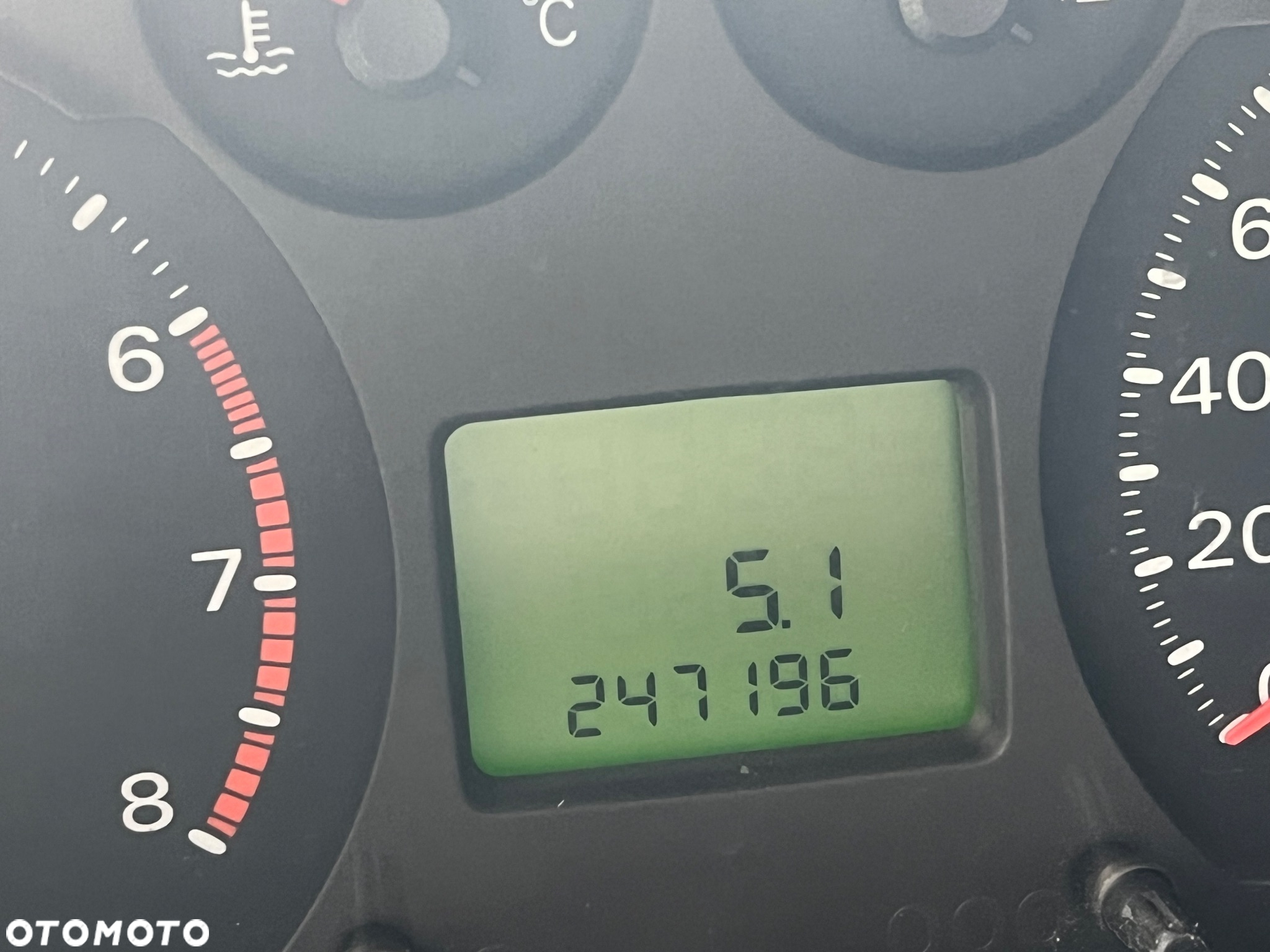 Ford Transit 2,3 benzyna z gazem, tył napęd - 17