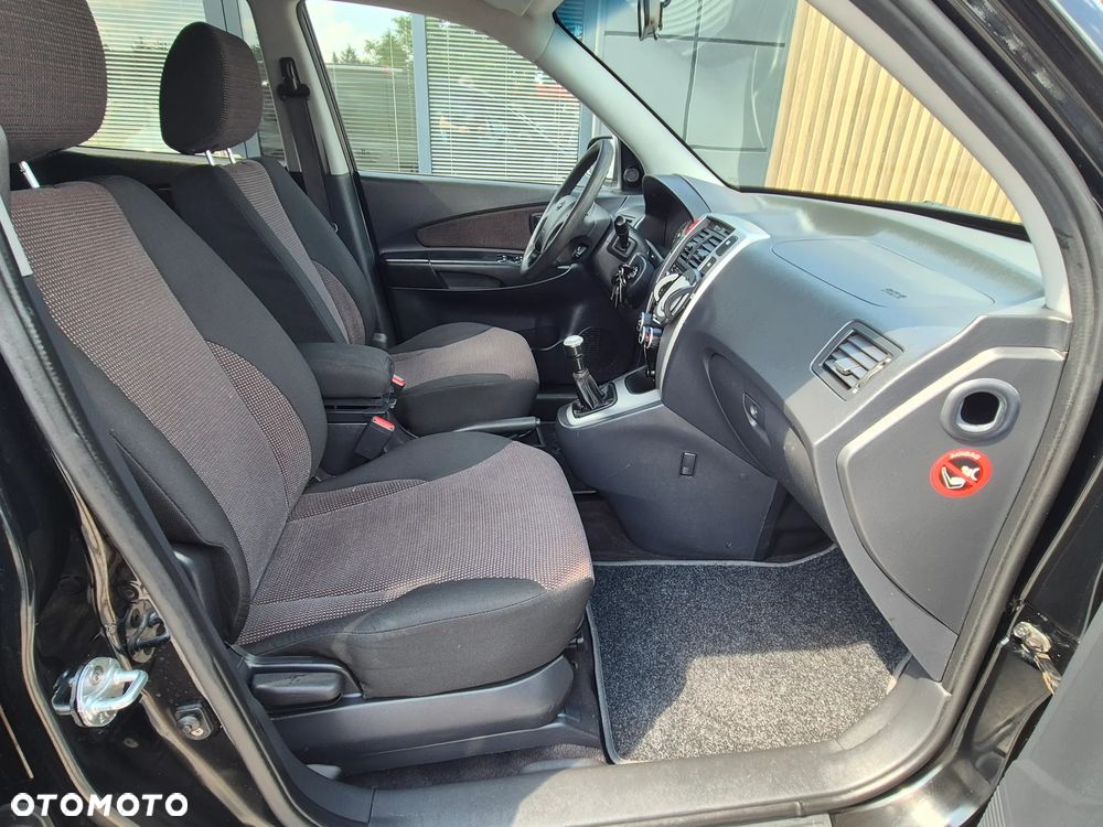 Hyundai Tucson 2.0 2WD GLS Style - 31